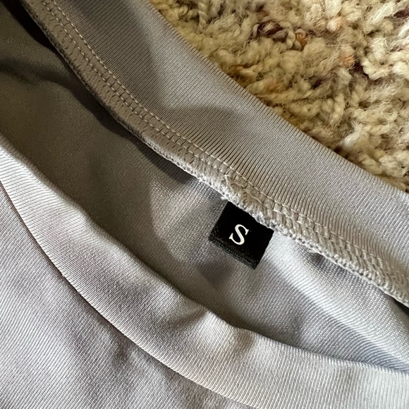 Black Heart Equestrian Workout Set - Picture 3 of 4